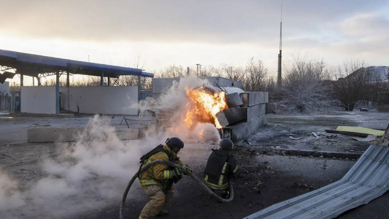 Balistik füze tesisi vuruldu! Ukrayna'dan Rusya'ya saldırı