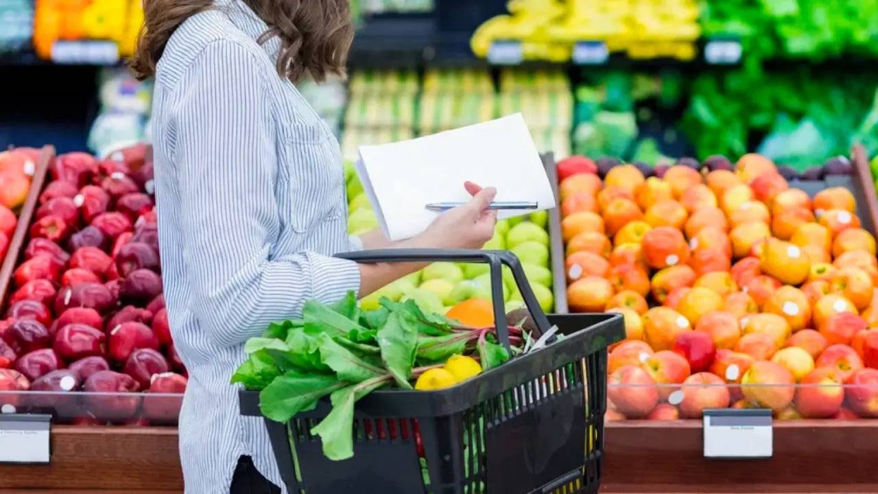 Balkan ülkelerinde artan gıda fiyatları: 1 günlük boykot başlatıldı! Halk hedef aldı!