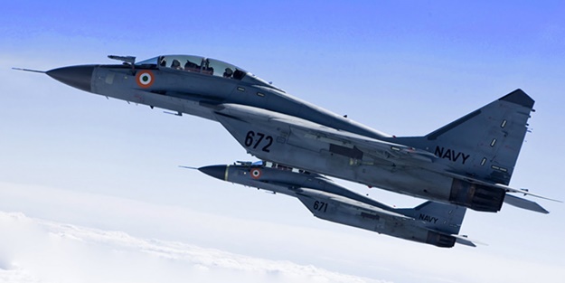 Balkanlar'da savaş çanları çalıyor! Uçaklar peş peşe havalandı