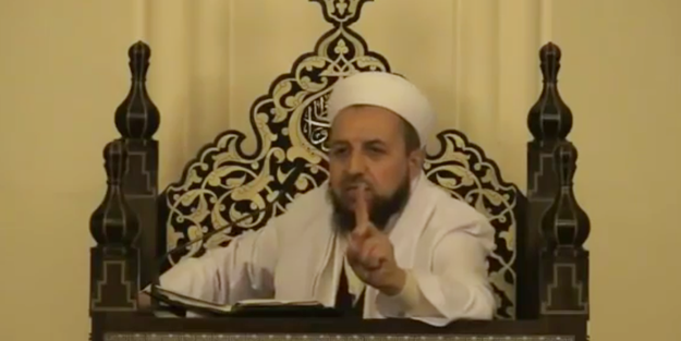 Balkanlıoğlu Hoca yılbaşını kutlayanları böyle uyarmıştı!