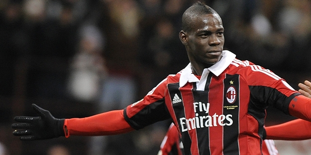 Balotelli'den Gazze'ye destek