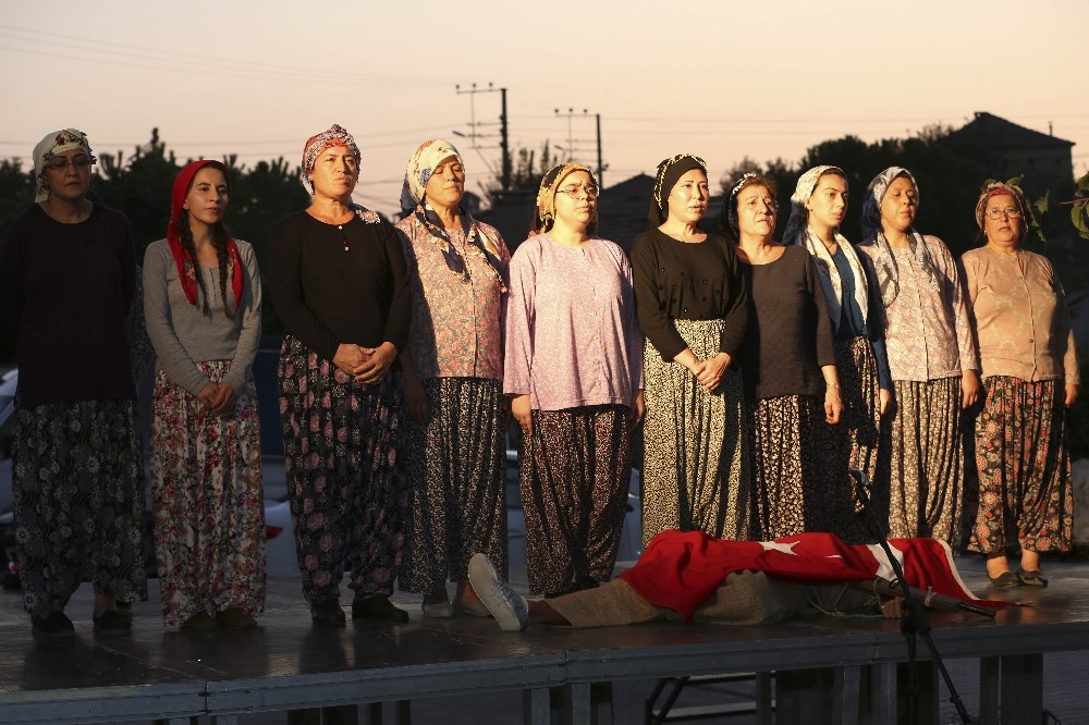 Baltaköy’de tiyatro şenliği 