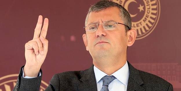 Baltayı taşa vurdu! CHP'li Özgür Özel'in çarpıtma girişimine Yassıada engeli