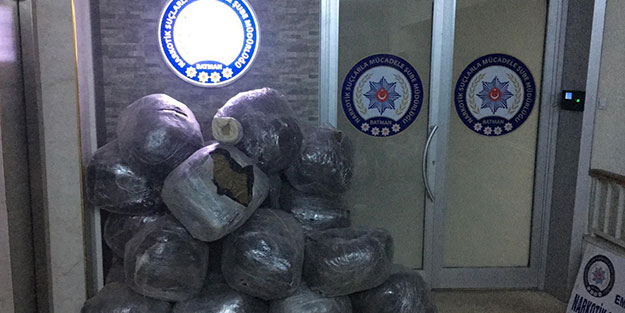Balyaların arasına gizlemişler! Kilolarca esrar ele geçirildi