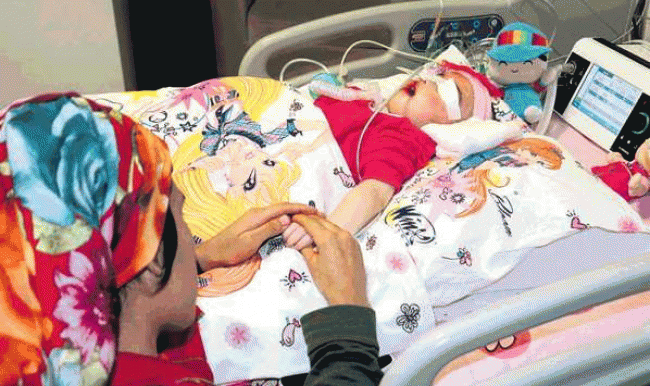 Bana bir cevap verin kızıma ne oldu!