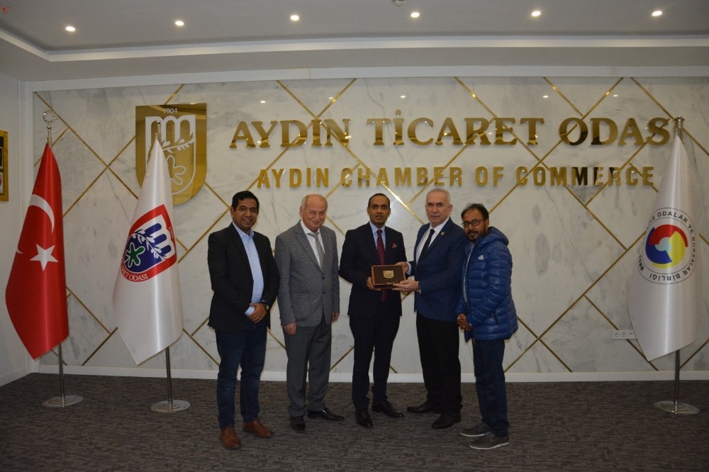 Bangladeş İstanbul Başkonsolosu’ndan AYTO’ya ziyaret 