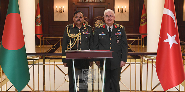 Bangladeş ordusundan Orgeneral Güler'e ziyaret