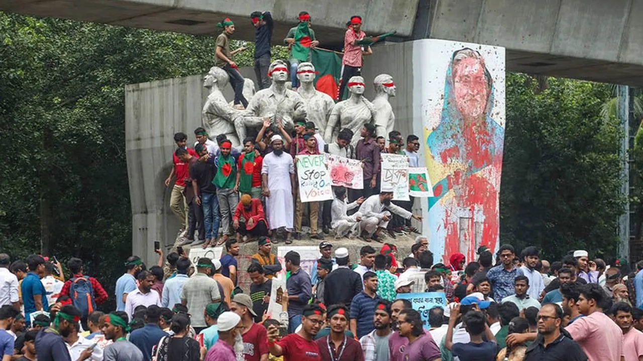 Bangladeş’in ‘CHP’si’ kapatıldı!