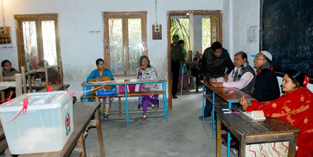 Bangladeş’te kanlı seçim