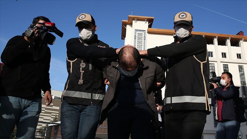 Bank Asya ortağına FETÖ operasyonu! O isim tutuklandı