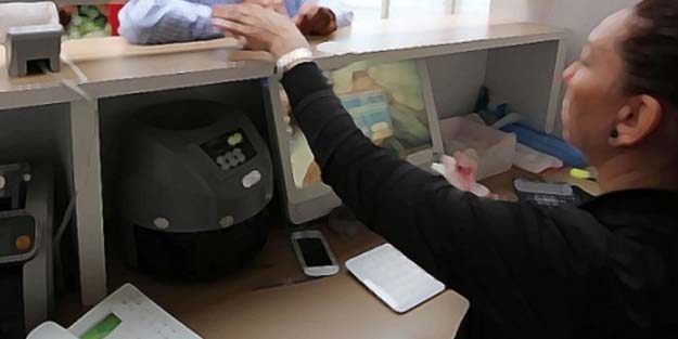 Banka memurunun hatası pahalıya mal oldu!