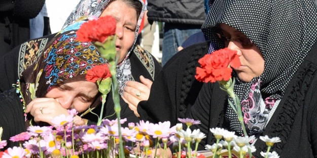 Vicdansızlar şehit ailesine bunu da yaptı!