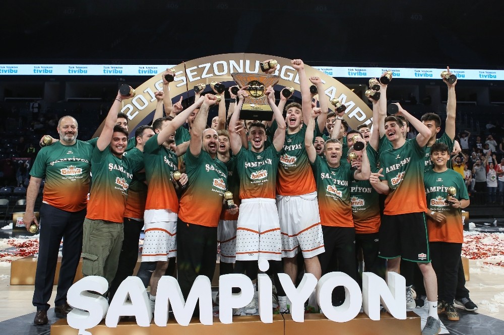 Banvit altyapıya devam kararı aldı 