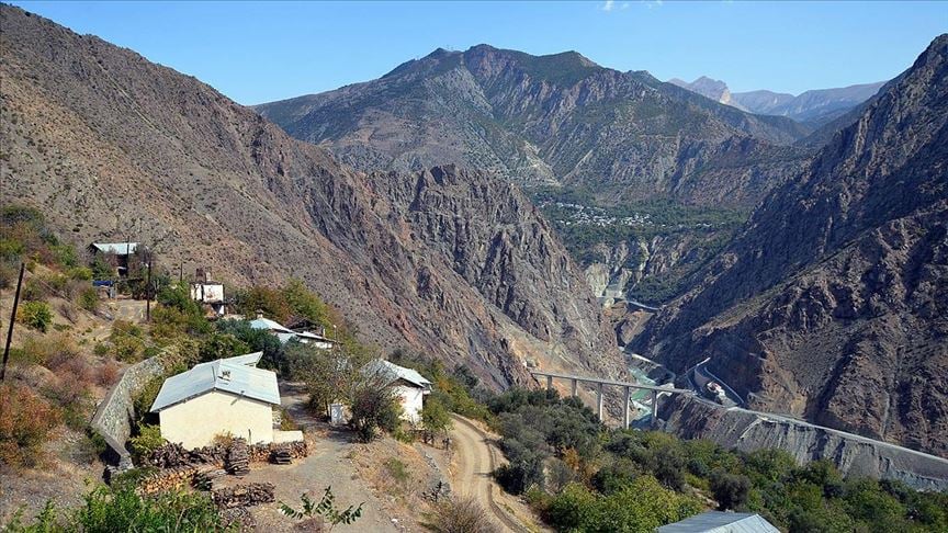 Baraj havzasındaki İnanlı köyü başka bir bölgeye naklediliyor