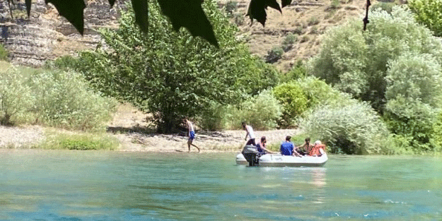 Baraj kapakları açıldı, piknikçiler ölümden döndü