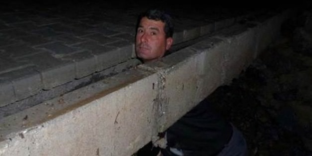 Baraj nedeniyle taşınan mahalleyi su bastı