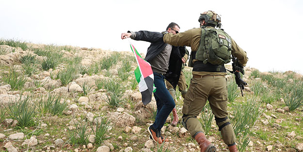 Barbarlardan Kudüs’ü teslim etmeyen Müslümanlara saldırı