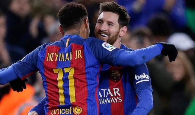 Barceloa Messi ile turladı