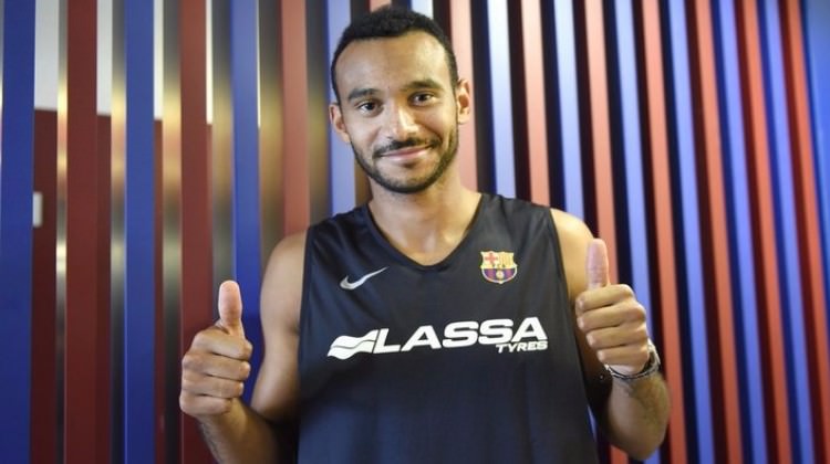 Barcelona, Adam Hanga'yı duyurdu