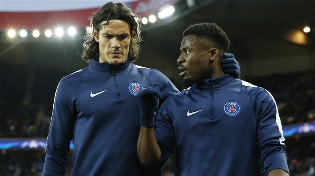 Barcelona Aurier ile görüştü