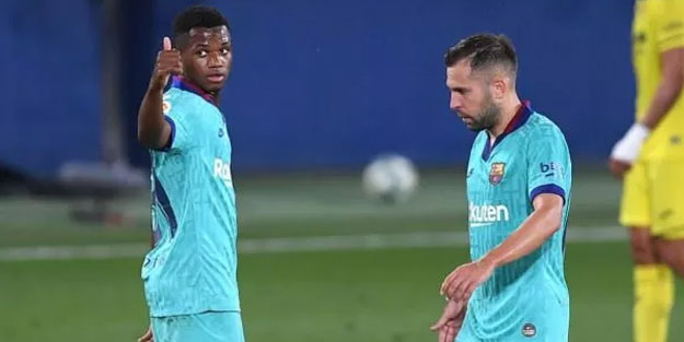 Barcelona Real Madrid'i takipte ısrarlı