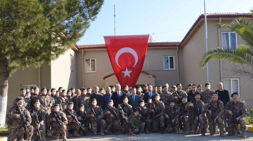 Barış Pınarı Harekatı’nda görev alacak PÖH’ler Aydın’dan dualarla uğurladı 