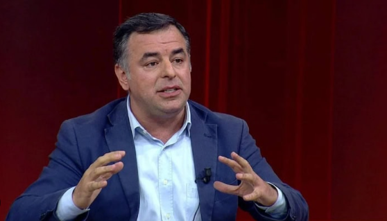 Barış Yarkadaş ateş püskürdü: İmamoğlu’nu on bin kere uyardık partiyi tahrip etme!