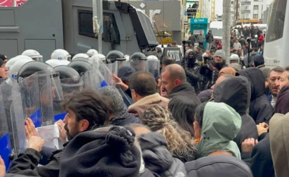 Barışçıl yürüyüş imiş! İp'in milliyetçileri ve CHP'nin ulusalcıları ne der bu işe?