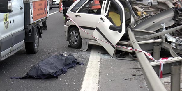Bariyerlere giren sürücü feci şekilde can verdi