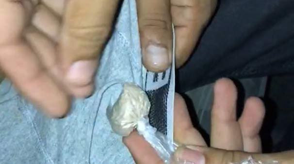 'Baron' yazan iç çamaşırdan çıkanlar şoke etti