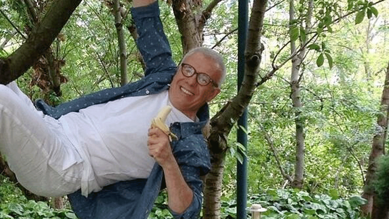 Baronların 28 Şubat özlemi iştahını kabarttı! Postal yalayıcısı Ertuğrul yine kafayı çıkardı