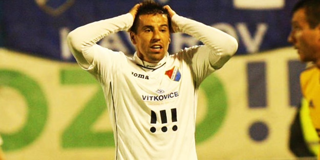 Baros'tan olay sözler: Ahlaksız, pislik yuvası