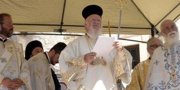 Bartholomeos teröre karşı dua etti