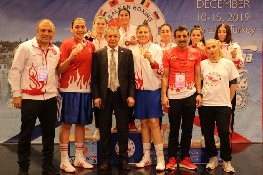 Bartın Üniversitesi sporcularından 2 madalya daha geldi 