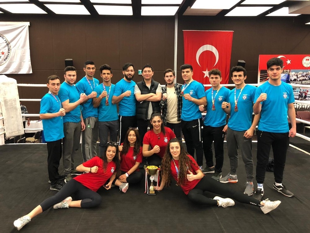 Bartın Üniversitesi’ne Muaythai’de 7 madalya ve 1 kupa 