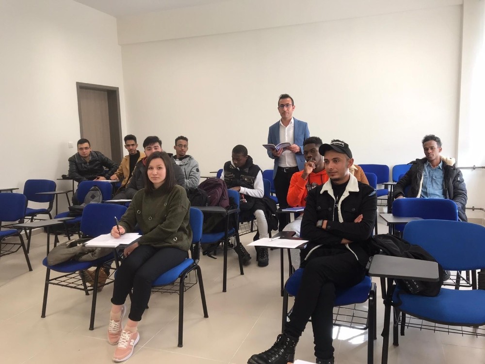 Bartın Üniversitesi’nin uluslararası öğrencilerine ‘Akademik Türkçe’ dersi veriliyor 