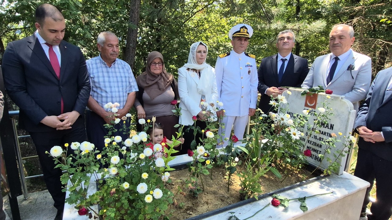 Bartın'da 15 Temmuz şehitleri dualarla anıldı