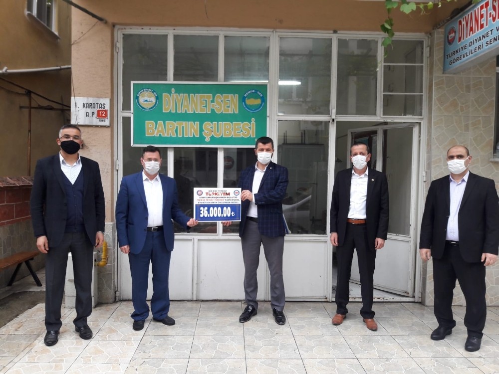 Bartın’da din görevlilerinden Milli Dayanışma Kampanyası’na destek 