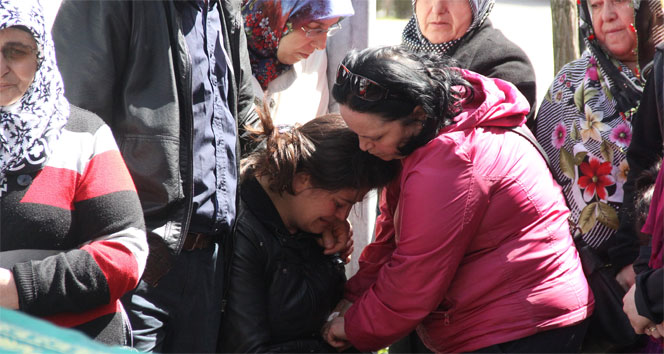 Bartın'da minik Burak'a gözyaşlarıyla veda