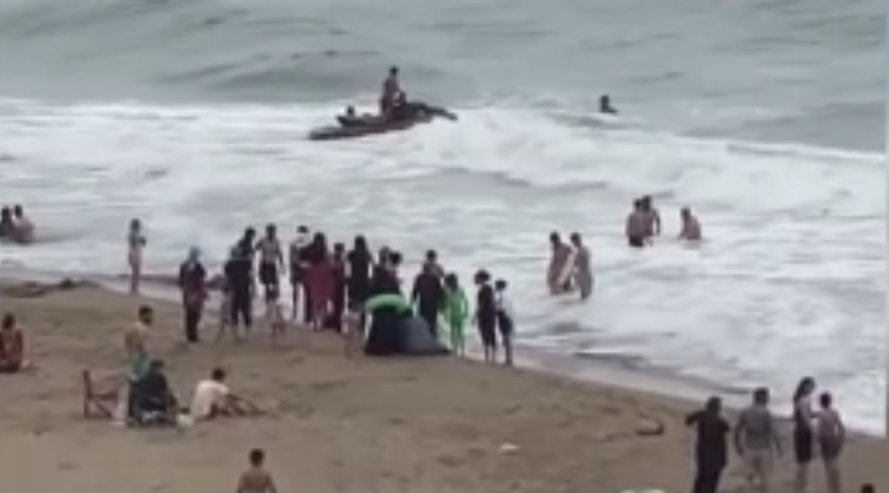 Bartın'da serinlemek için denize giren bir kişi boğularak hayatını kaybetti