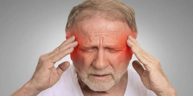 Baş ağrısına neden olan 12 gıda