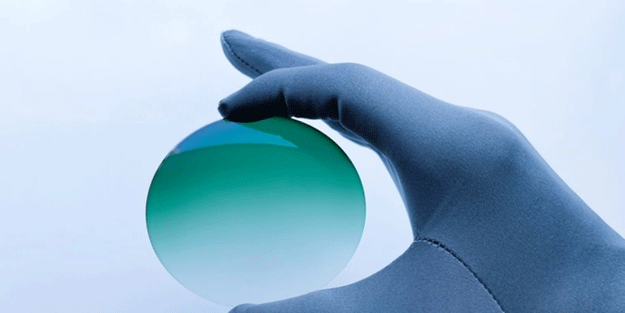 Baş ağrısını tamamen geçiren gözlük icat edildi! Sır, yeşil lensli gözlükte