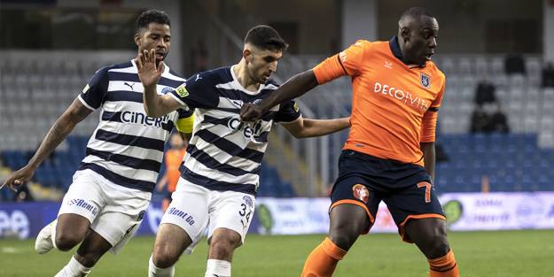 Başakşehir 90+2'de kazandı