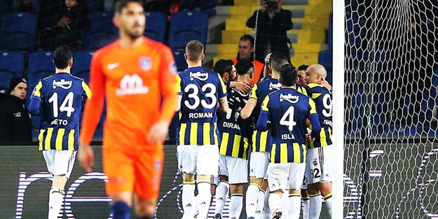 Başakşehir fena dağıldı