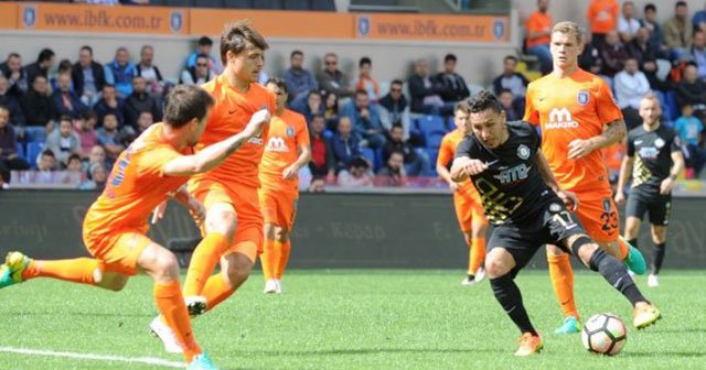 Başakşehir ile Osmanlıspor berabere kaldı