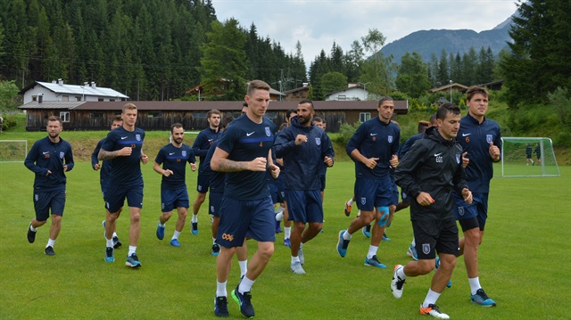 Başakşehir İstanbul'a döndü