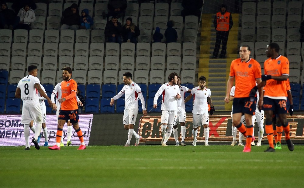 Başakşehir kalesini gole kapatamıyor! 