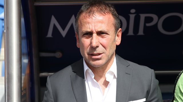 Başakşehir Teknik Direktörü Avcı: Beşiktaş'ı bekleyeceğiz