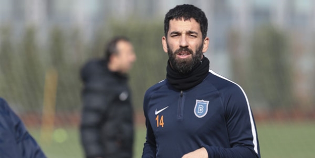 Başakşehir'de Arda Turan şoku!