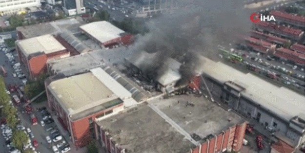 Başakşehir'de ayakkabı imalathanesinde yangın